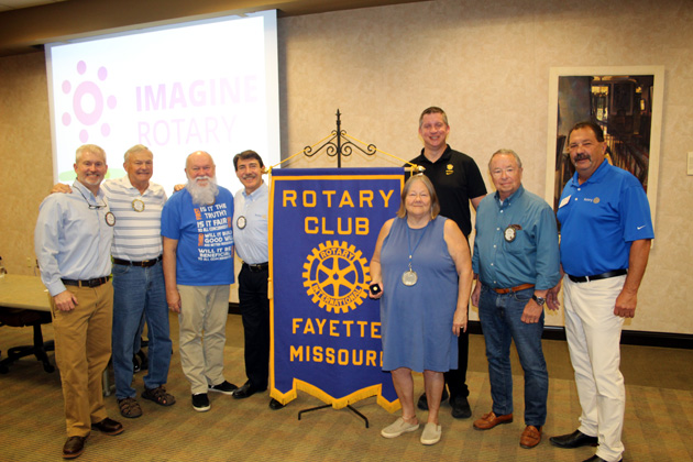 DG, Recipients of Paul Harris certificates and pins