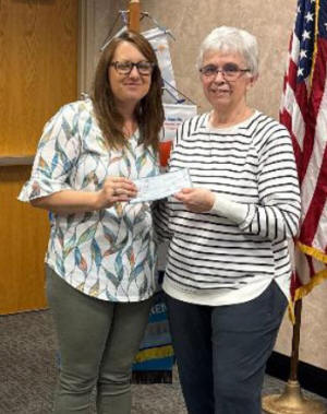 Jennifer Barnhill, Linda Lembke